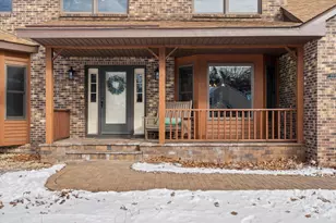 115 Woodridge Ln, Lino Lakes, MN 55014 - Photo 3