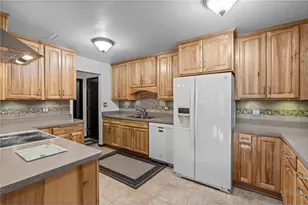 311 Pleasant Ave, Saint Paul, MN 55102 - Photo 9