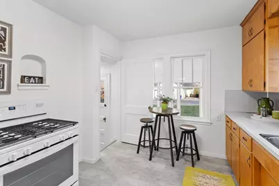 1118 Lane Place, Saint Paul, MN 55106 - Photo 7