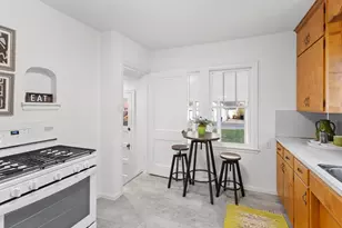 1118 Lane Pl, Saint Paul, MN 55106 - Photo 7