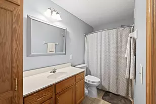 635 35th St W, Hastings, MN 55033 - Photo 17