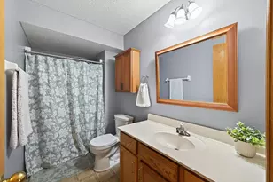 635 35th St W, Hastings, MN 55033 - Photo 9