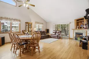 732 E Nicollet Blvd, Burnsville, MN 55337 - Photo 9