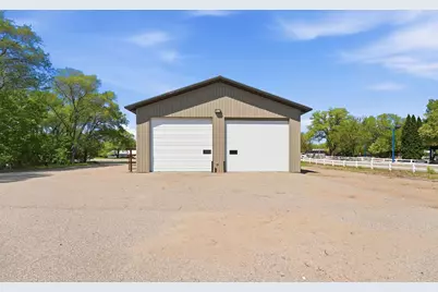 1301 N Nokomis NE, Alexandria, MN 56308 - Photo 5