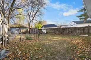 828 Iroquois Ave, Saint Paul, MN 55119 - Photo 21