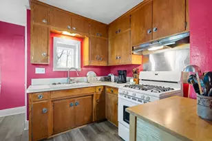 828 Iroquois Ave, Saint Paul, MN 55119 - Photo 11