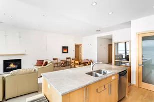 311 E Superior St, Duluth, MN 55802 - Photo 15