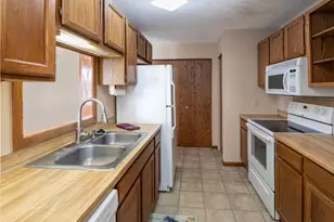 13742 Inglewood Ave, Savage, MN 55378 - Photo 9