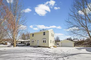 10551 President Dr NE, Blaine, MN 55434 - Photo 27