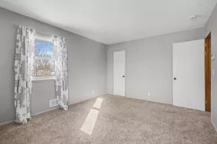 10551 President Dr NE, Blaine, MN 55434 - Photo 21