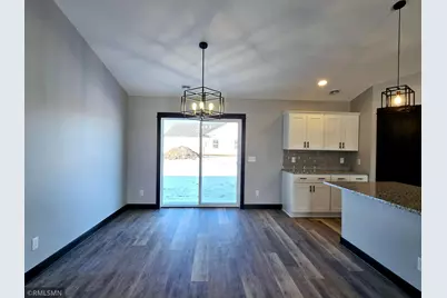 1022 Cullen Street, Saint Peter, MN 56082 - Photo 7