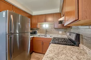 1284 Snelling Ave N, Saint Paul, MN 55108 - Photo 17