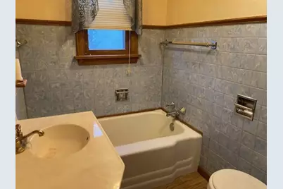 3810 2nd Avenue E, Hibbing, MN 55746 - Photo 23