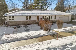 3105 W 40th St, Minneapolis, MN 55410 - Photo 1