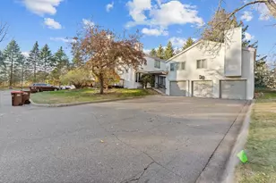 122 Avignon Ct, Woodbury, MN 55125 - Photo 13