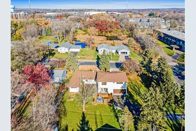 632 Harriet Avenue, Shoreview, MN 55126 - Photo 29
