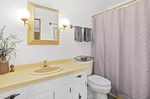 632 Harriet Ave, Shoreview, MN 55126 - Photo 17