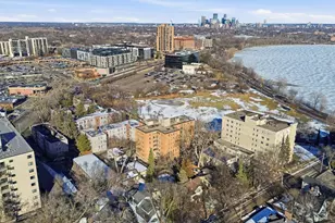 3136 W Bde Maka Ska Blvd, Minneapolis, MN 55416 - Photo 31