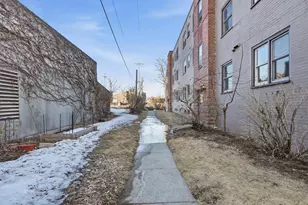 3136 W Bde Maka Ska Blvd, Minneapolis, MN 55416 - Photo 27