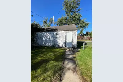 417 Central Avenue SE, Bemidji, MN 56601 - Photo 11
