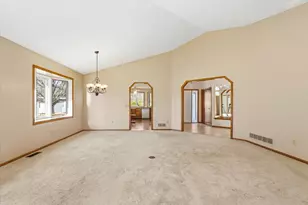 1130 Lois Ct, Shoreview, MN 55126 - Photo 15