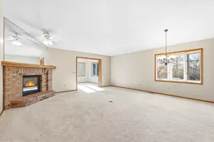 1130 Lois Ct, Shoreview, MN 55126 - Photo 13