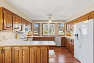 1130 Lois Court, Shoreview, MN 55126 - Photo 9