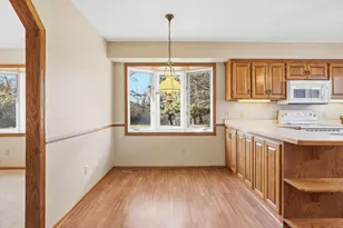 1130 Lois Ct, Shoreview, MN 55126 - Photo 5