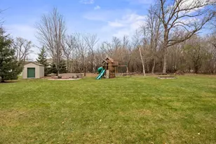 1141 Blackbird Dr SW, Hutchinson, MN 55350 - Photo 29