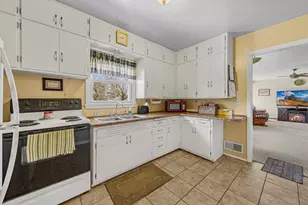 234 Selby Ave, Owatonna, MN 55060 - Photo 11