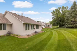 3424 Eagan Oaks Ct, Eagan, MN 55123 - Photo 29
