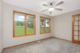 3424 Eagan Oaks Ct, Eagan, MN 55123 - Photo 13