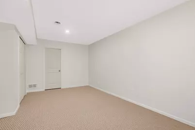 3424 Eagan Oaks Court, Eagan, MN 55123 - Photo 23