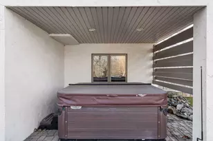 16870 Creek Ridge Trail, Minnetonka, MN 55345 - Photo 39