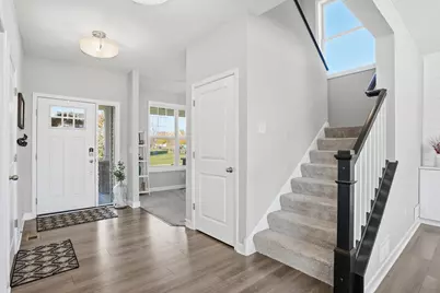 1955 Red Oak Path, Shakopee, MN 55379 - Photo 15