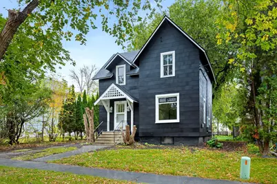 361 8th Avenue S, Fargo,  58103 - Photo 1