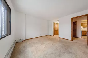 1111 Elway St, Saint Paul, MN 55116 - Photo 29