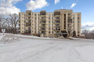 1111 Elway St, Saint Paul, MN 55116 - Photo 1