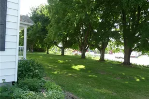 1045 Grove St, Cumberland, WI 54829 - Photo 41