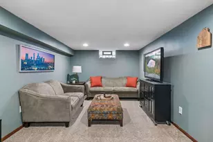 5391 Raymond Ave, Mounds View, MN 55112 - Photo 25