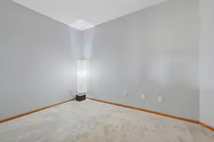 150 E Burnsville Pkwy, Burnsville, MN 55337 - Photo 19