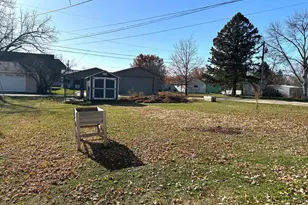 505 NW Bergen St, Adams, MN 55909 - Photo 33