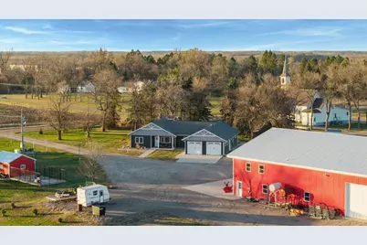 4010 40th Avenue SW, Montevideo, MN 56265 - Photo 55