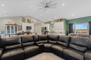 4010 40th Ave SW, Montevideo, MN 56265 - Photo 5