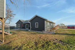 4010 40th Ave SW, Montevideo, MN 56265 - Photo 47