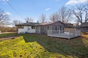 2181 Sunrise Dr N, Maplewood, MN 55117 - Photo 27