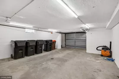 2181 Sunrise Drive N, Maplewood, MN 55117 - Photo 25