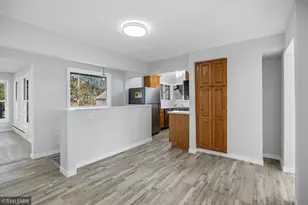 2181 Sunrise Dr N, Maplewood, MN 55117 - Photo 9