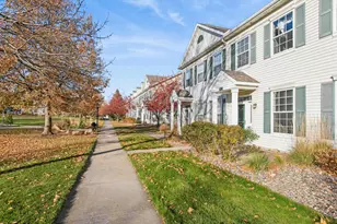 1022 Providence Dr, Shakopee, MN 55379 - Photo 3