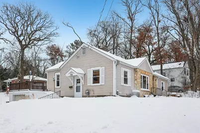 704 Spring Street, River Falls, WI 54022 - Photo 9